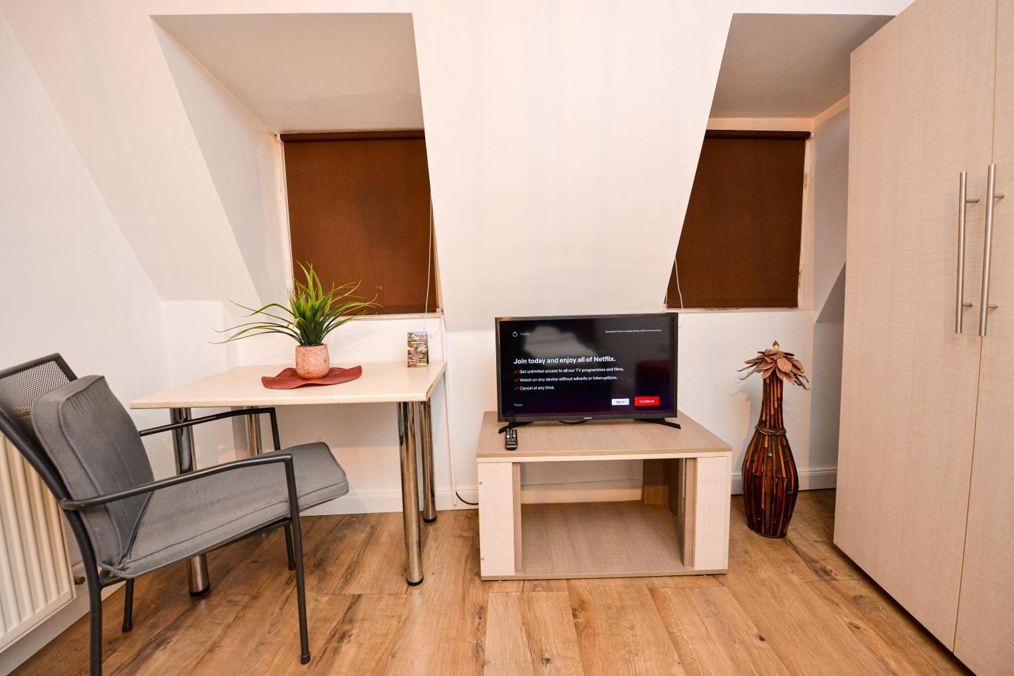 Bucharest City Center Villa Екстер'єр фото