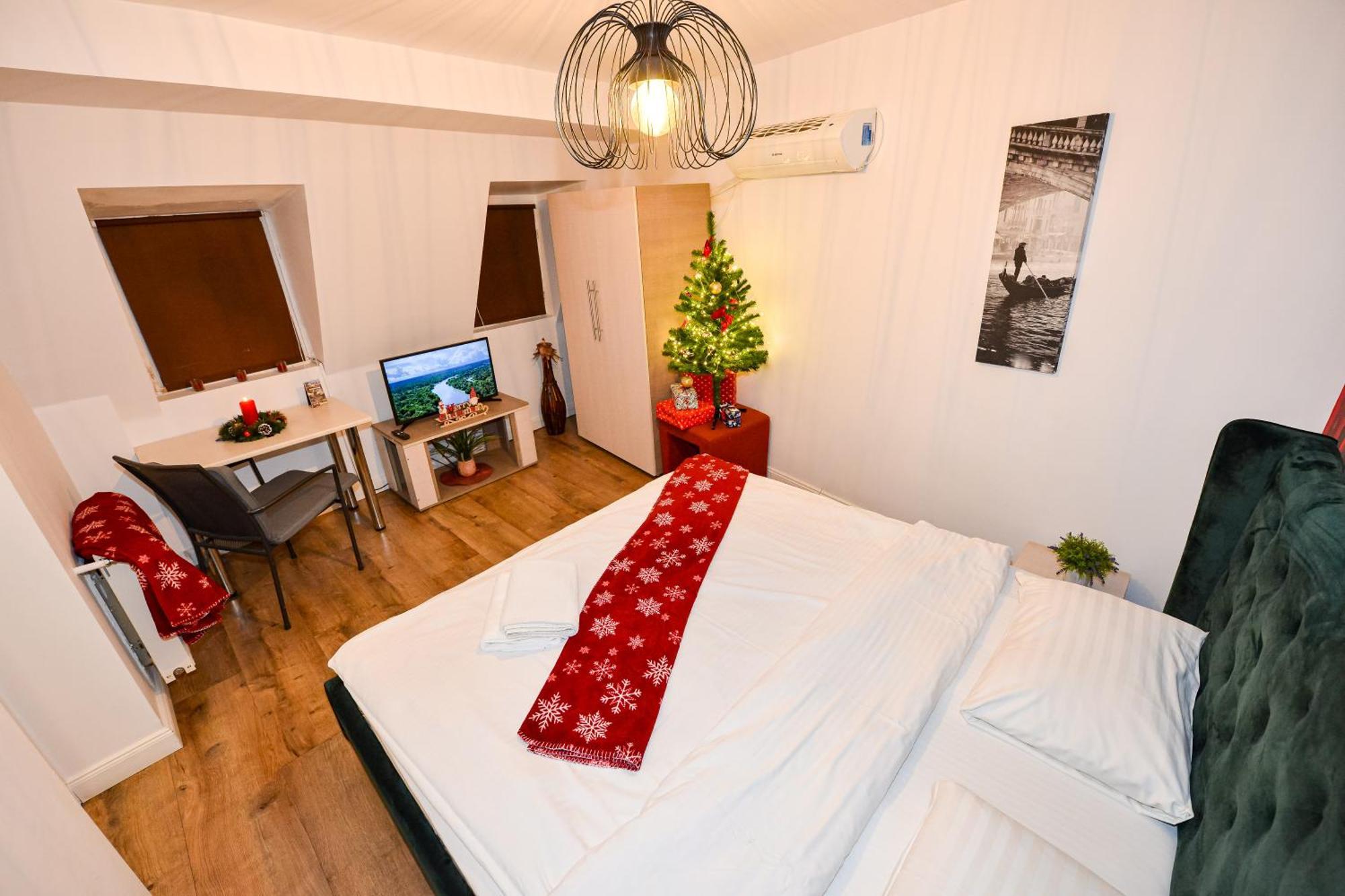 Bucharest City Center Villa Екстер'єр фото