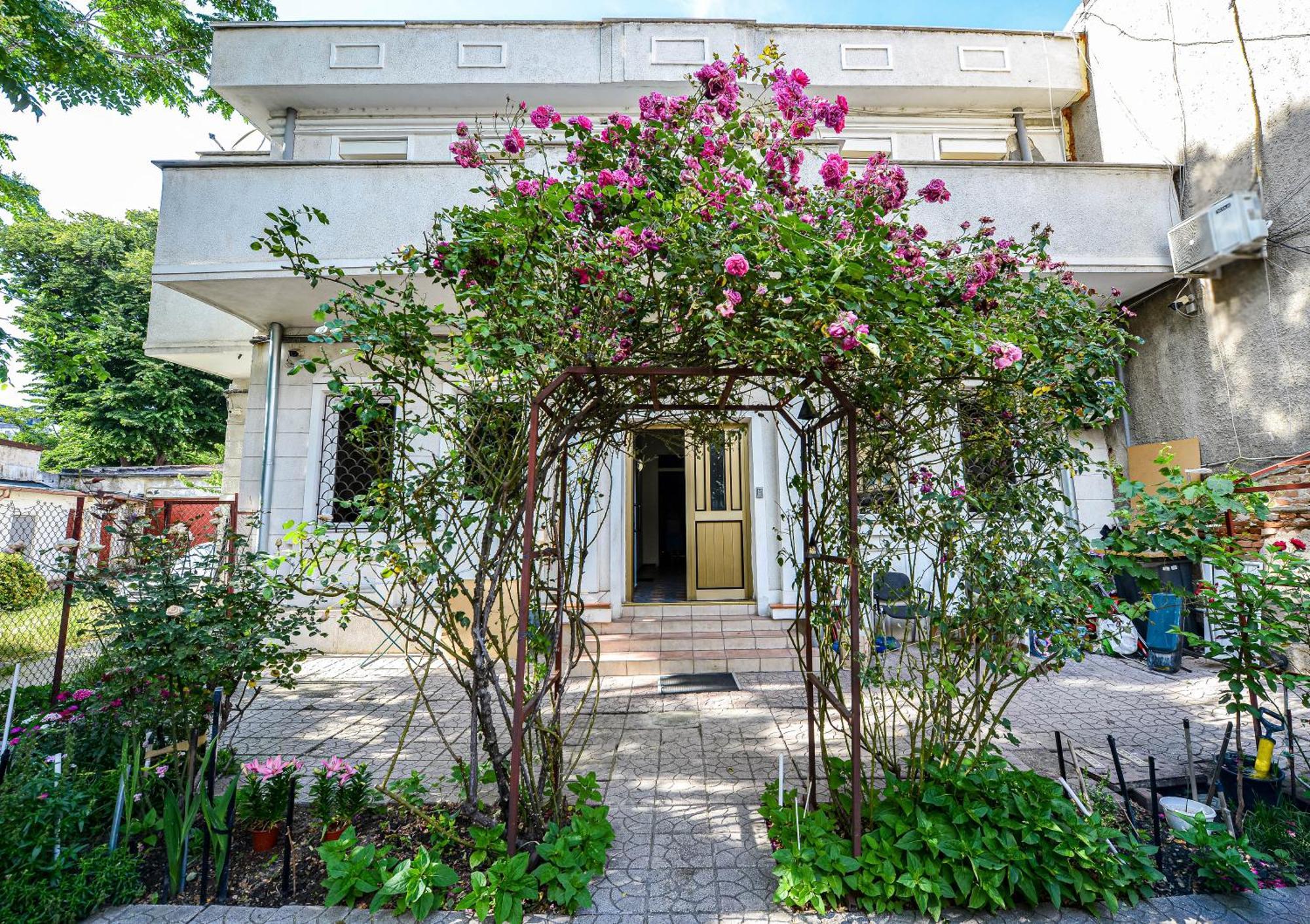 Bucharest City Center Villa Екстер'єр фото