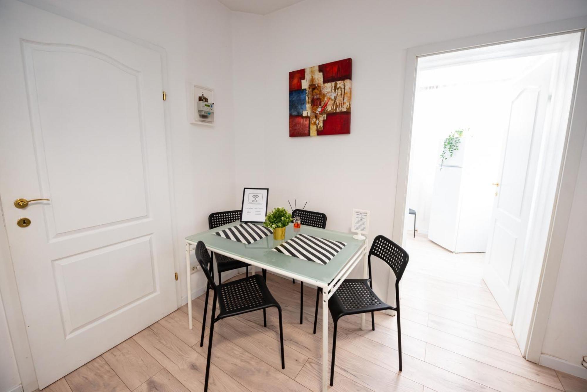Bucharest City Center Villa Екстер'єр фото