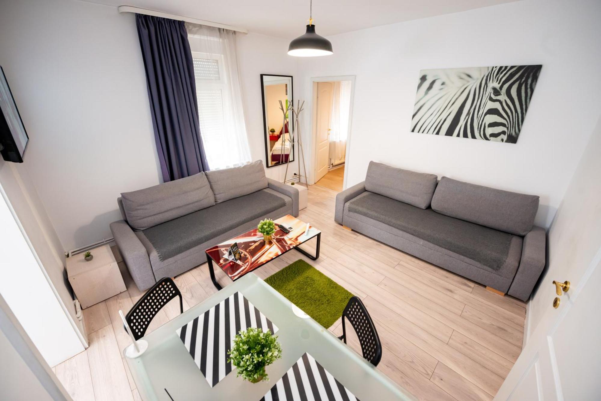 Bucharest City Center Villa Екстер'єр фото