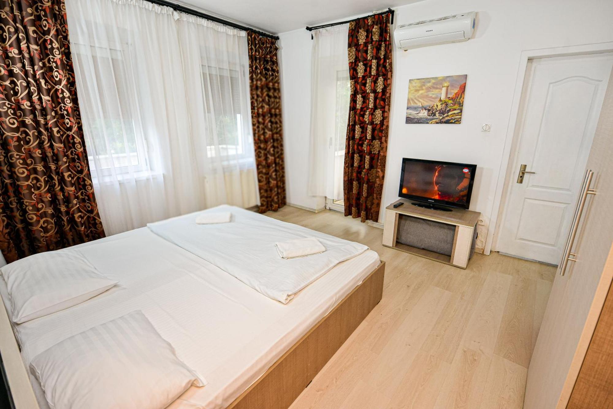 Bucharest City Center Villa Екстер'єр фото